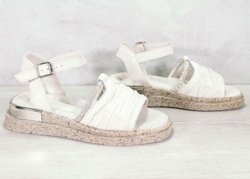 Дамски сандали от естествена кожа в светло бежово - модел Анкона