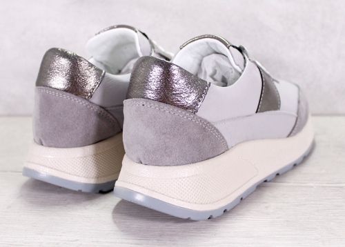 Grigio Comfort - сиви дамски спортни обувки с модерна визия - Модел София