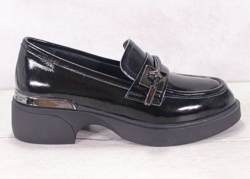 Дамски лоуфъри от естествен лак в черно - модел Classic Edge Loafer