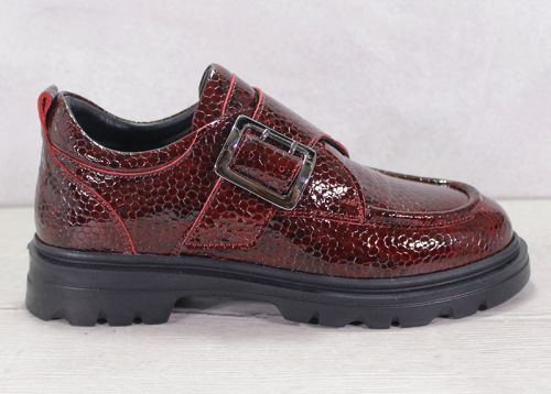 Дамски лоуфъри с кроко ефект от естествен лак в бордо - модел Croco Shine Loafer